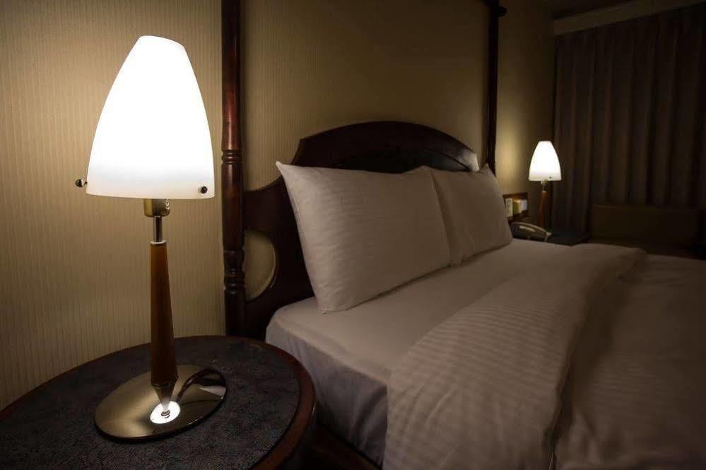 種子商旅 Hotel Kaohsiung Eksteriør billede